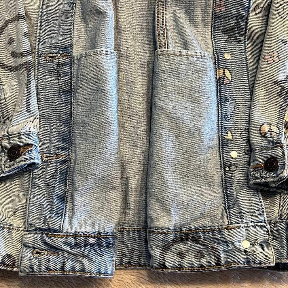 WILD FABLE Wild Graffiti Jean Jacket - Picture 13 of 16